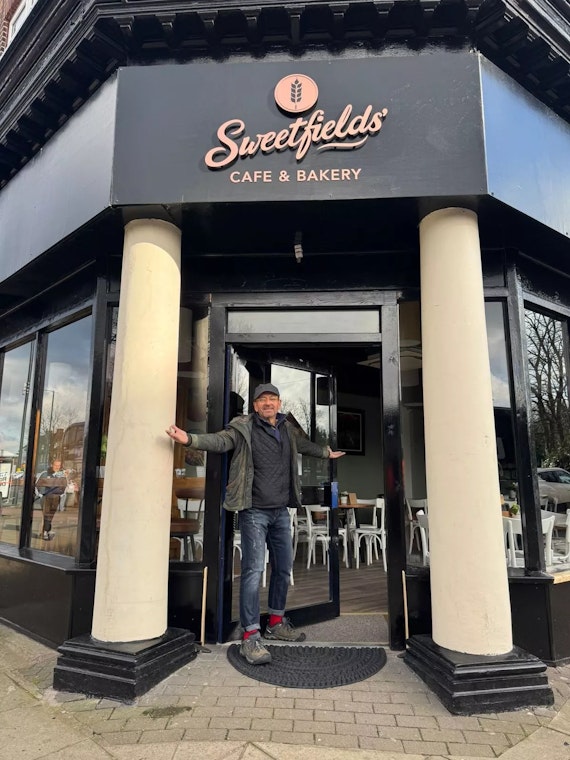 main highlight image