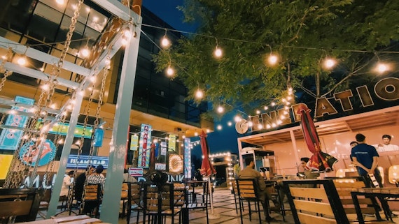 main highlight image