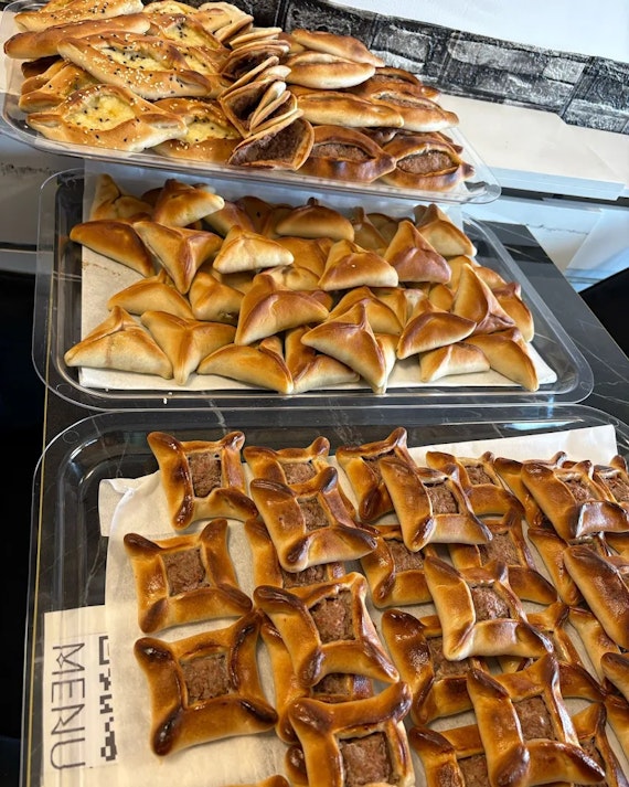 main highlight image