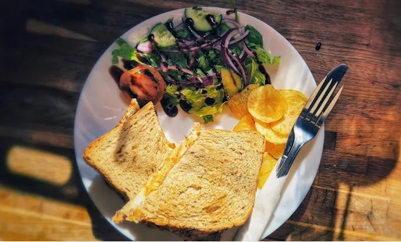 main highlight image