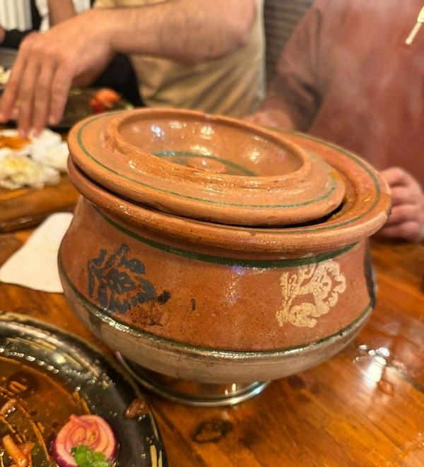 Matka Chicken (Kathiyawadi Style)