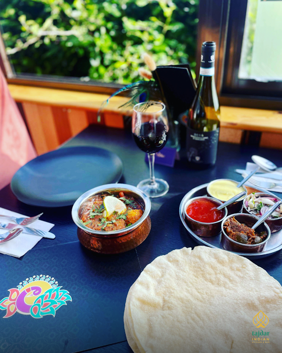 Table for two at Tajdar