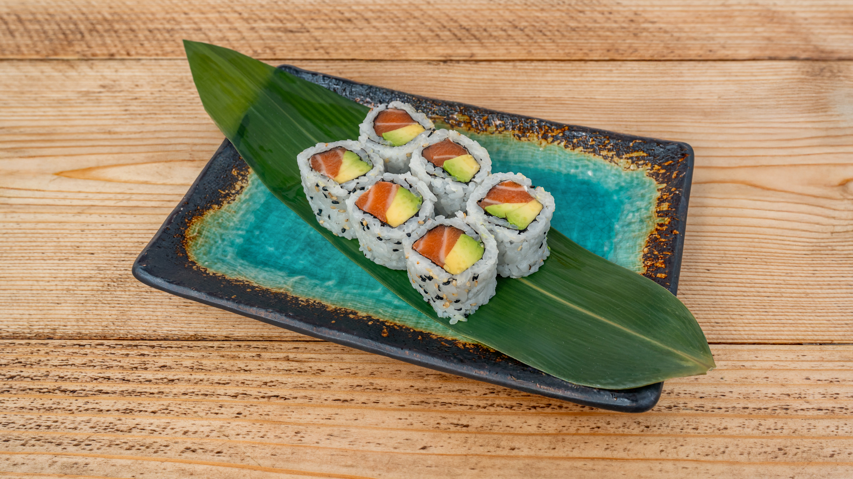 Salmon Avocado Roll