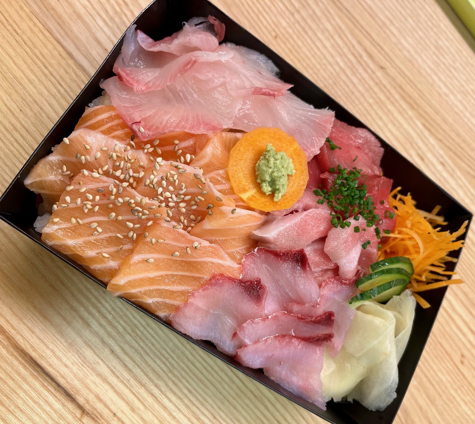 CHIRASHI MIXTE