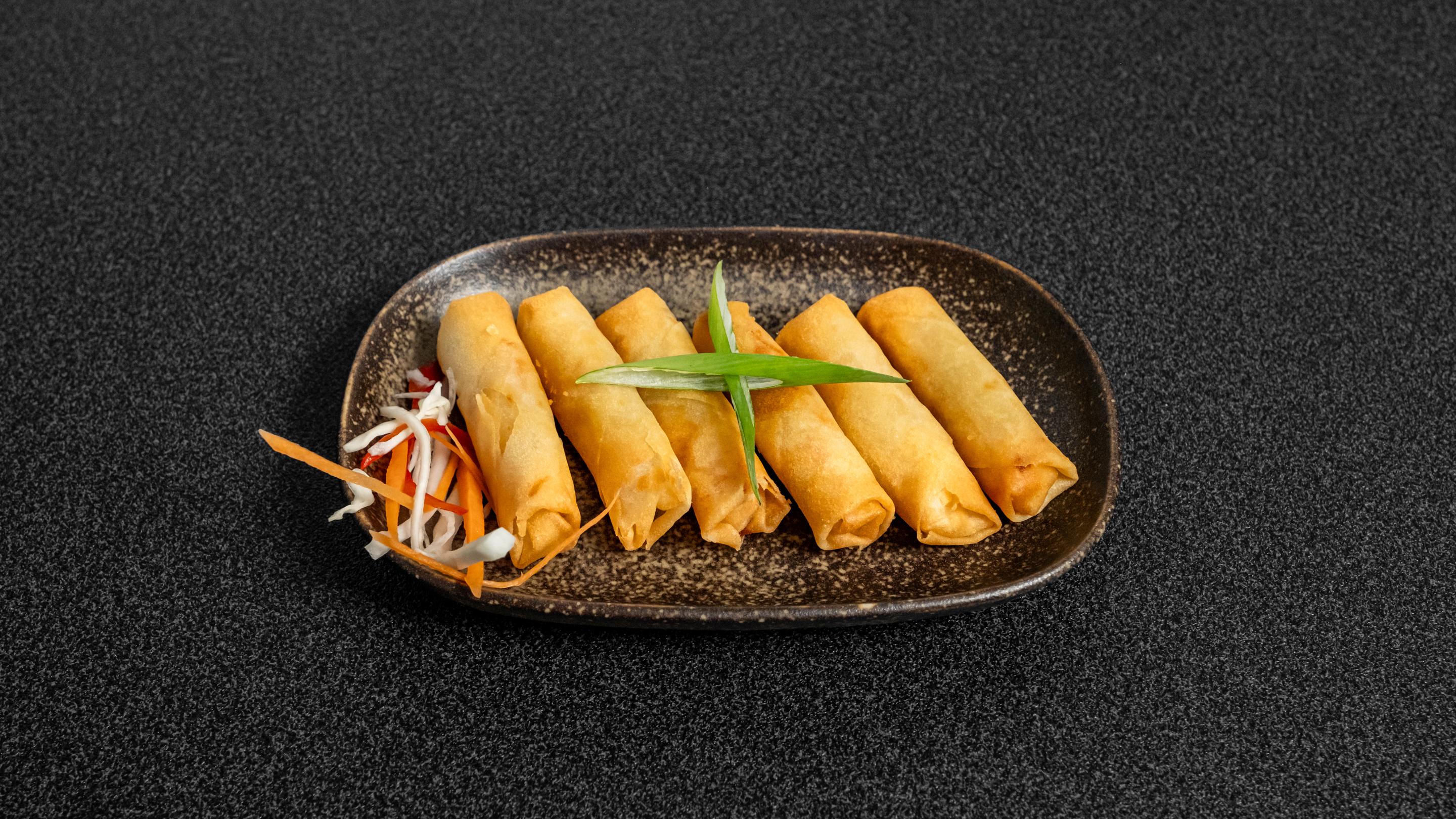 Spring rolls - 6 pieces