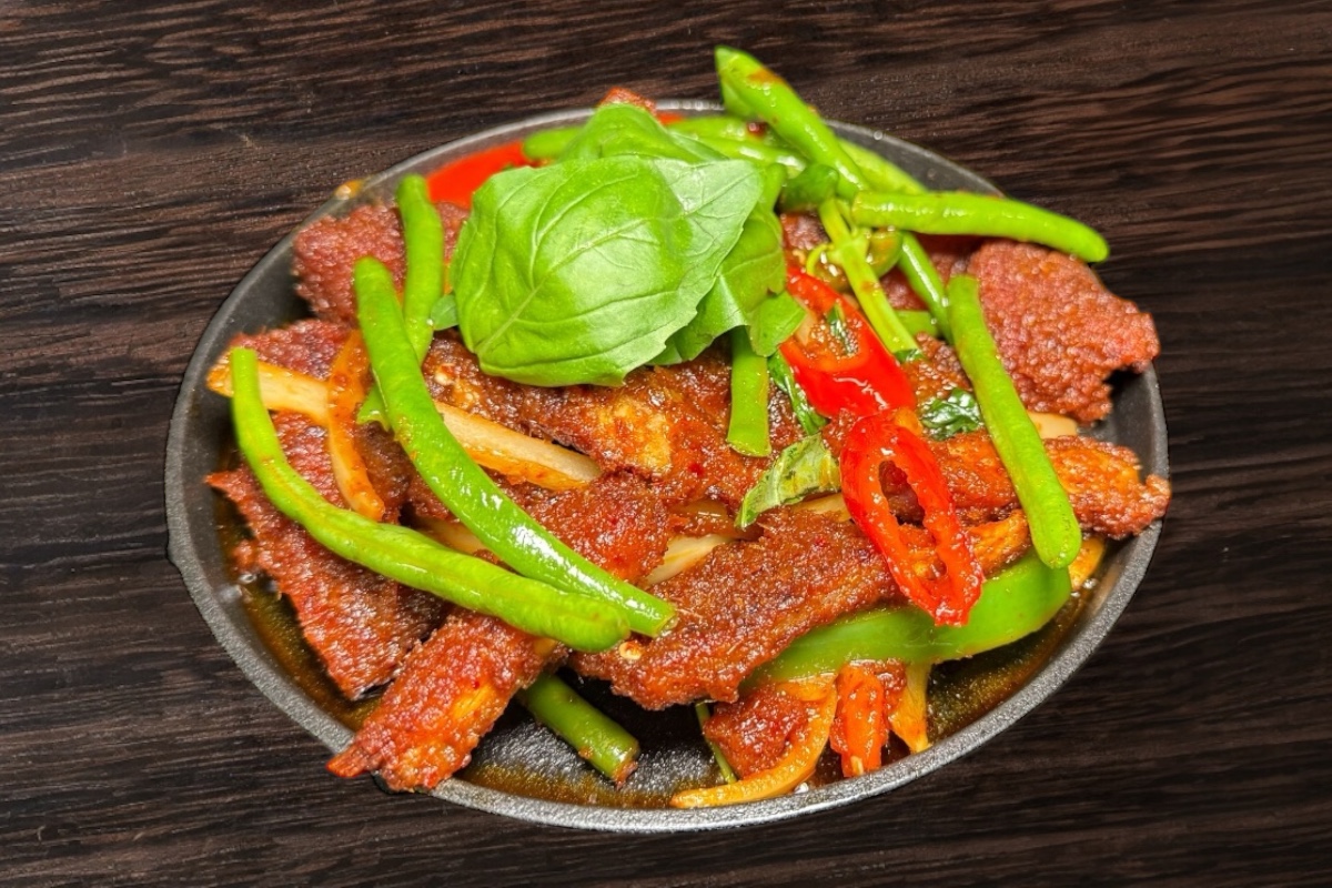 (P6) Spicy Crispy Pork 