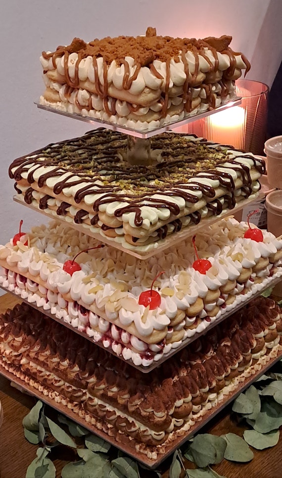 Tiramisù wedding cake