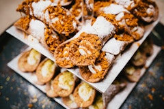 Cannoli, Biscoff and Pistachio