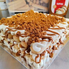 Biscoff tiramisù cake, alcohol-free